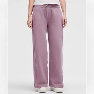 Lululemon scuba mid rise wide leg pant - lavender lux